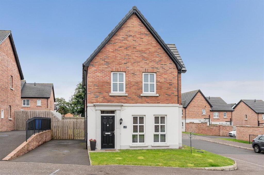 14 Ballyveigh Parade-1.jpg