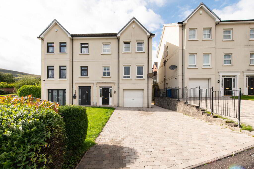 Photo 1 of 4 Mill Valley Place, Belfast
