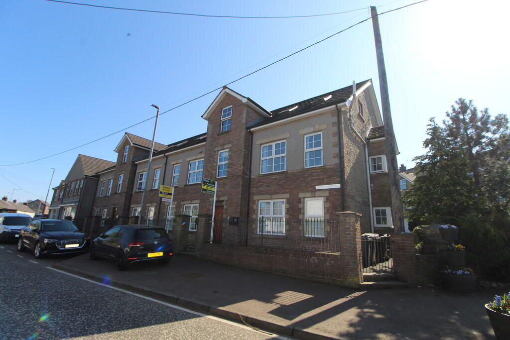 Photo 1 of 4 Ellisfield Terrace, Straid, Ballyclare