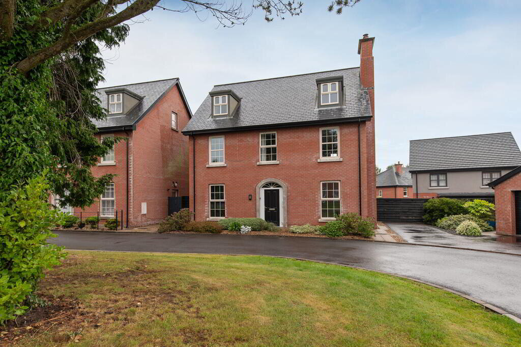 Photo 1 of 56 Oakfield Park, Jordanstown, Newtownabbey