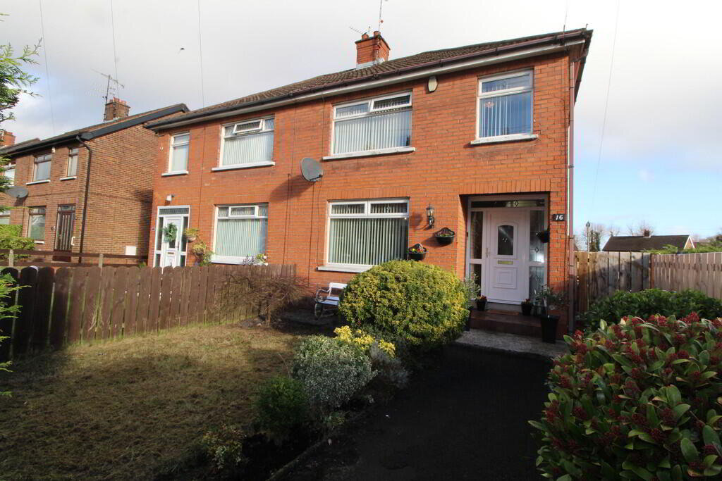 Photo 1 of 16 Skegoneill Avenue, Belfast
