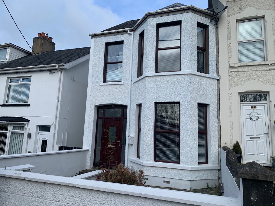 Photo 1 of 13 Green Road, Ballyclare