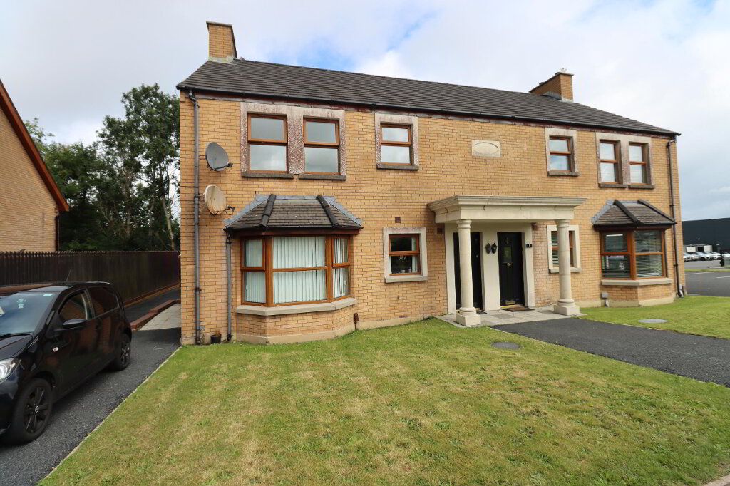 Photo 1 of 7 Aylesbury Avenue, Newtownabbey