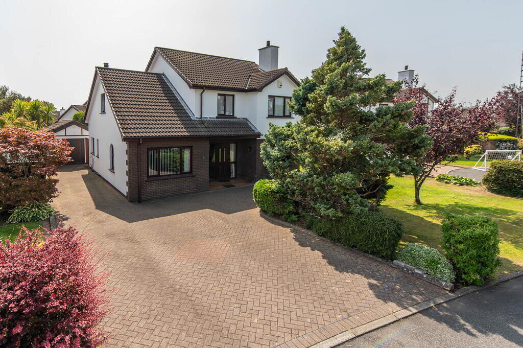 Photo 1 of 8 Farm Lodge Grove, Greenisland, Carrickfergus