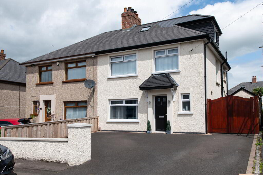 Photo 1 of 9 Swanston Gardens, Glengormley, Newtownabbey