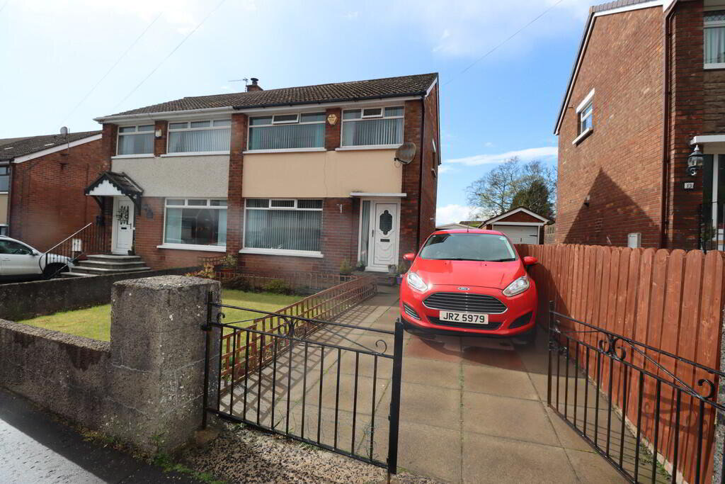 Photo 1 of 15 Richmond Avenue, Newtownabbey