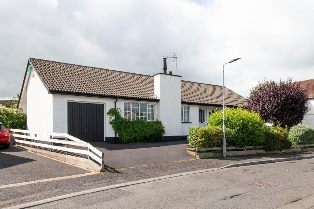 Photo 1 of 38 Mount Pleasant Road, Jordanstown, Newtownabbey