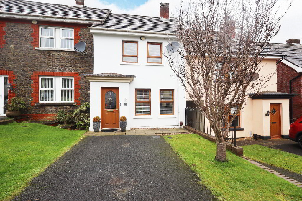 Photo 1 of 8 Alderley Lane, Newtownabbey