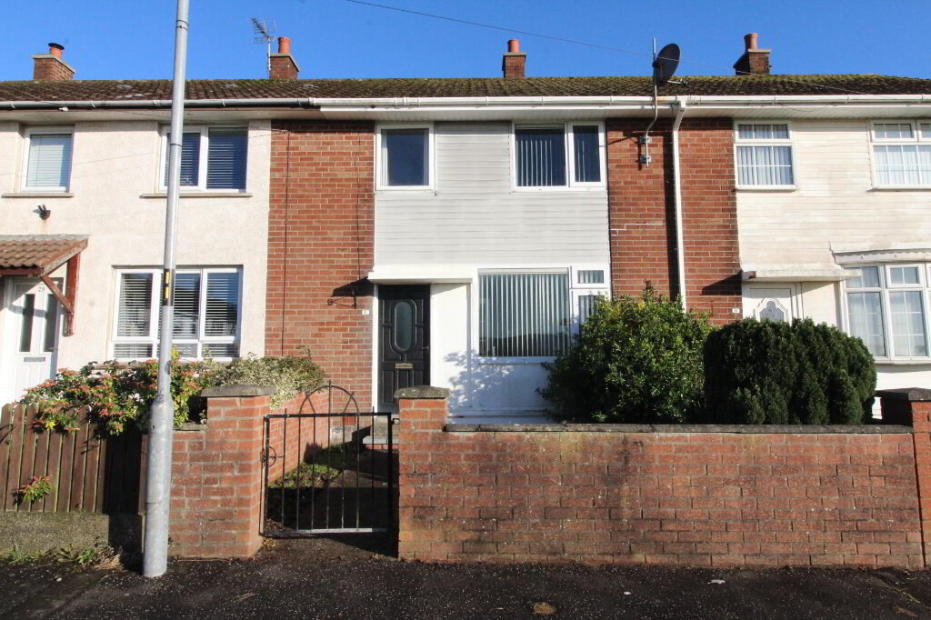 Photo 1 of 31 Carnroe Drive, Greenisland, Carrickfergus