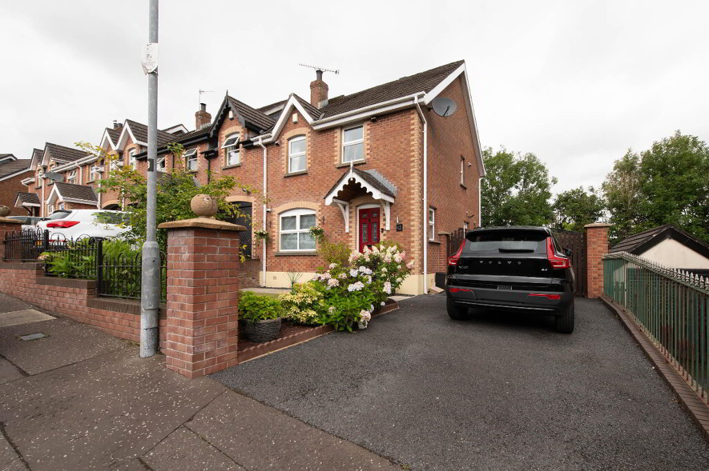 Photo 1 of 12 Mayfield Heights, Newtownabbey