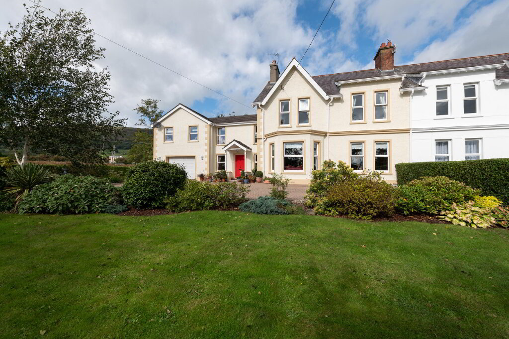 Photo 1 of 276 Upper Road, Greenisland, Carrickfergus