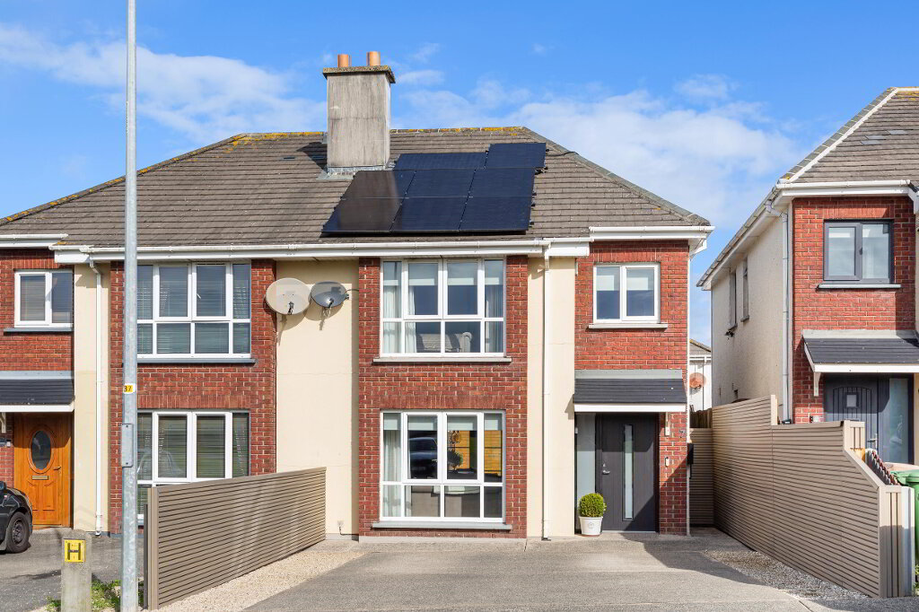 Photo 1 of 7 The Crescent, Meadowvale, Arklow