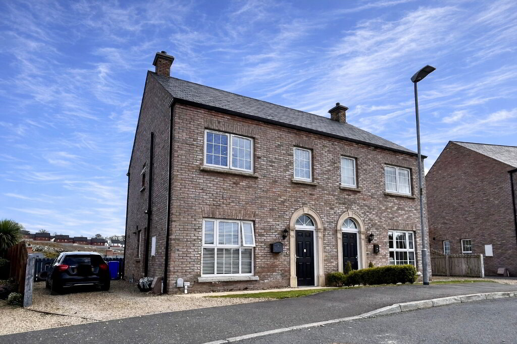 Photo 1 of 7 Cherrymount Green, Enniskillen