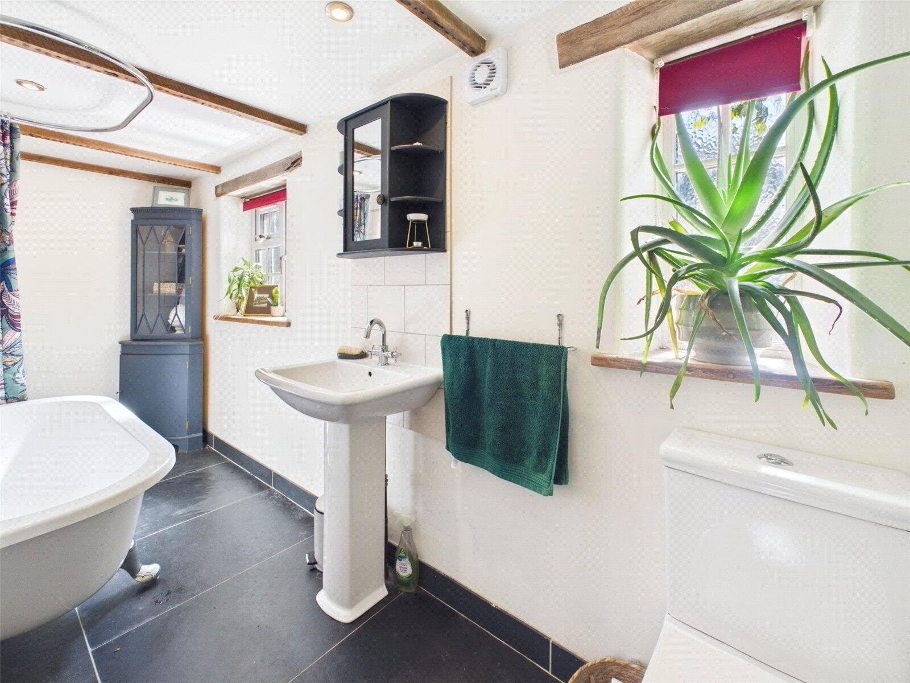 Cottage Bathroom