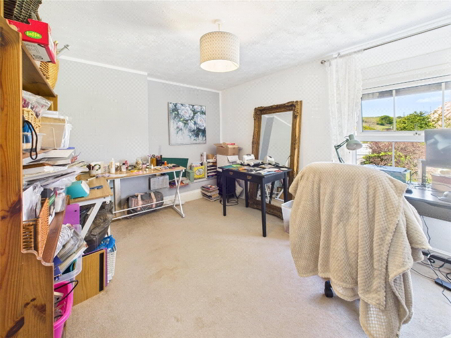 Bedroom 4 / Office
