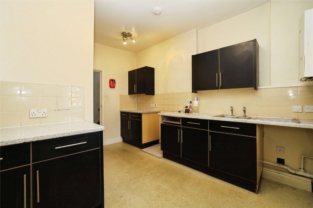 5b Kitchen