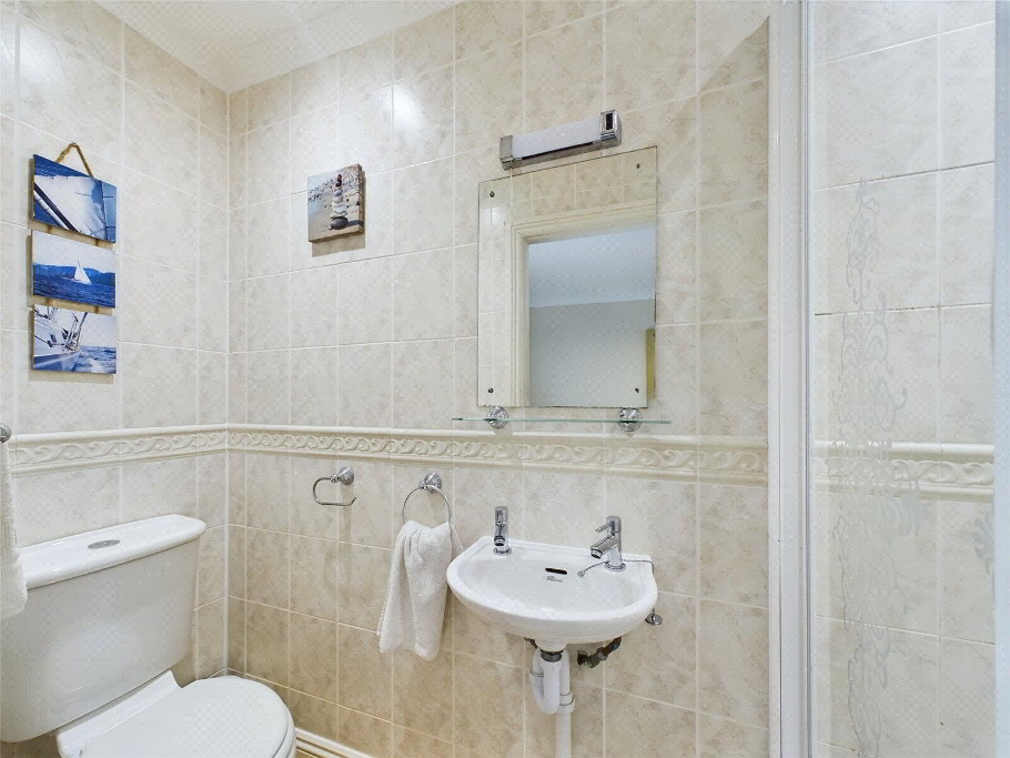 Ensuite