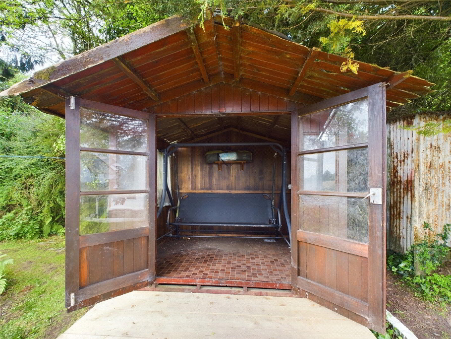 Summer House