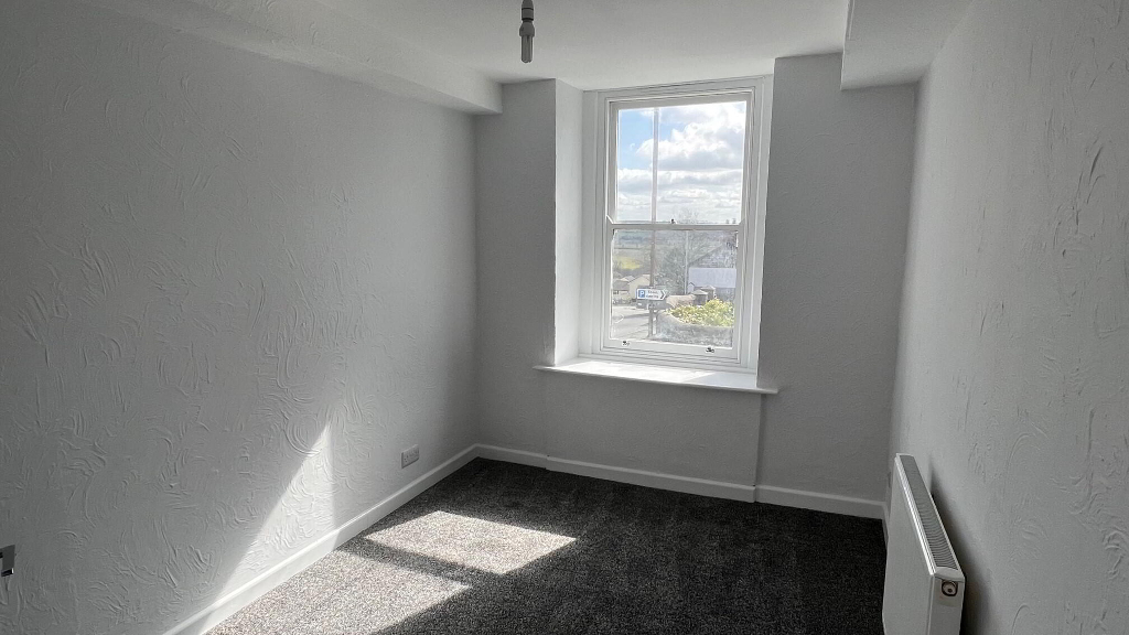 Bedroom 2.jpg
