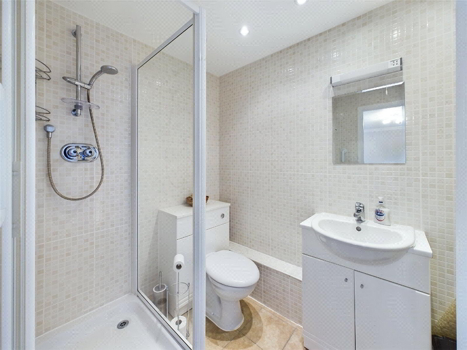 Ensuite