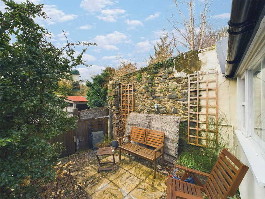 Courtyard Garden