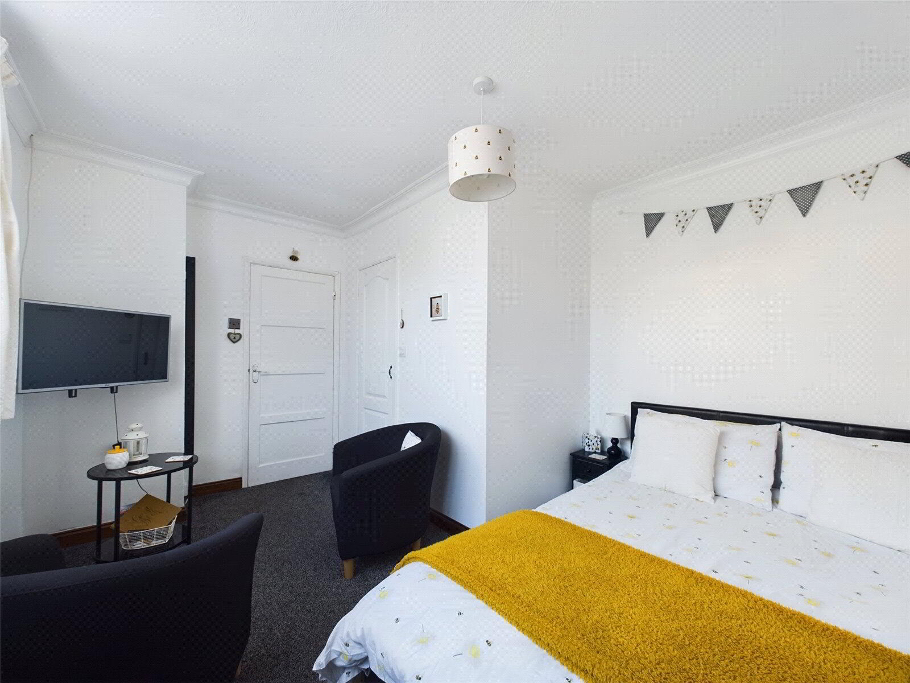 Bedroom 2/Air Bnb