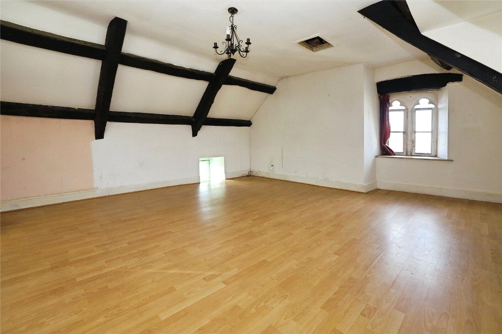 5b Living Room