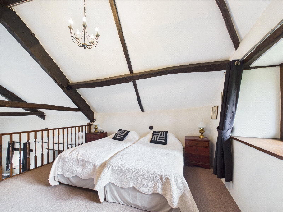 Cottage Bedroom