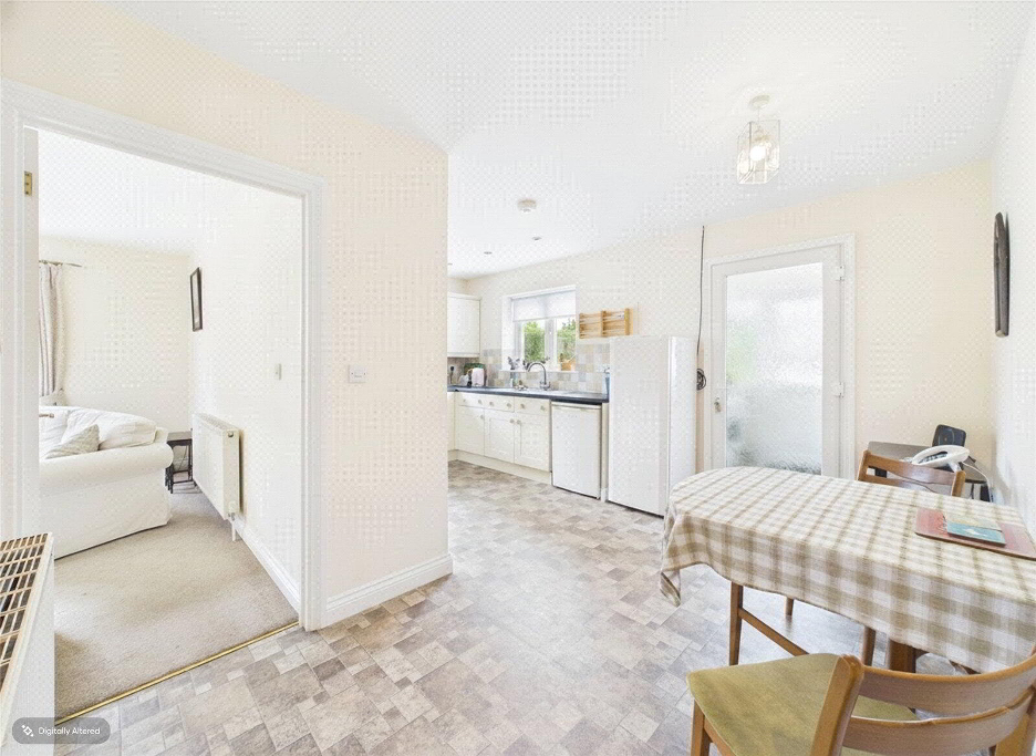 Kitchen / Dining