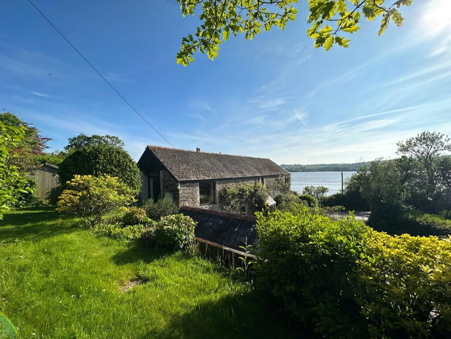 Photo 3 of Wier Quay, Yelverton