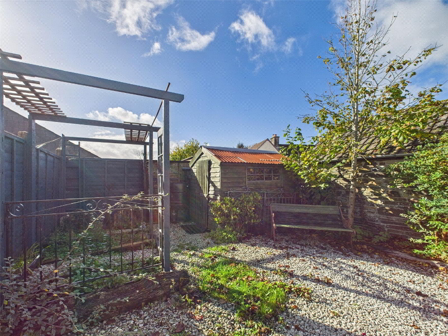 Shed & Pegola