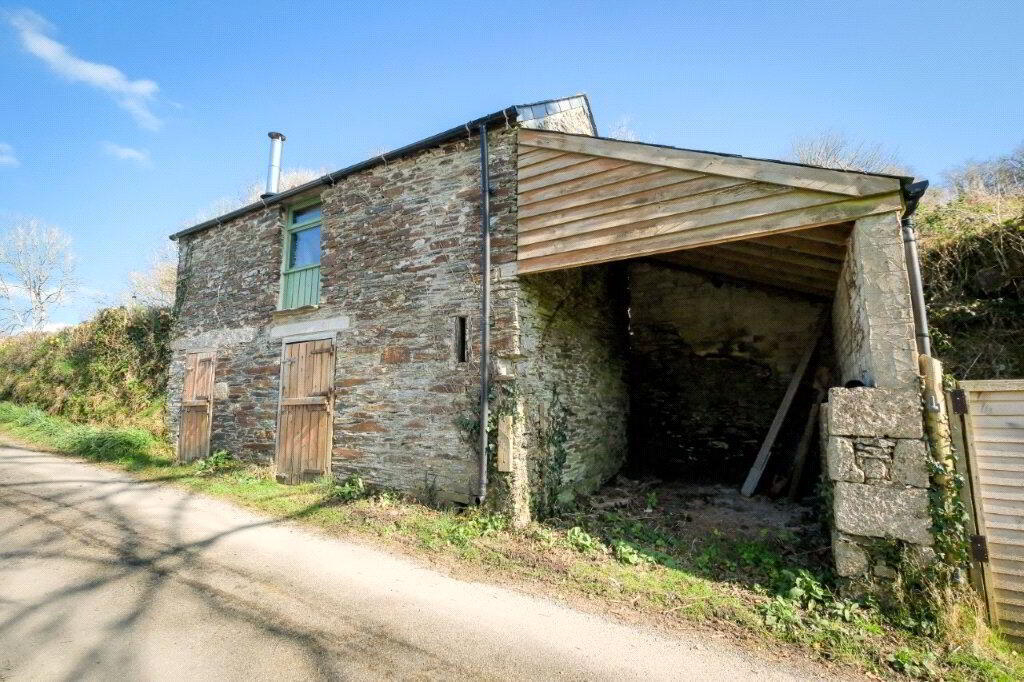 Stables & Storage