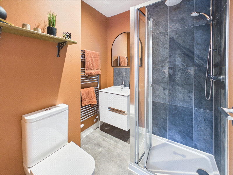 Ensuite