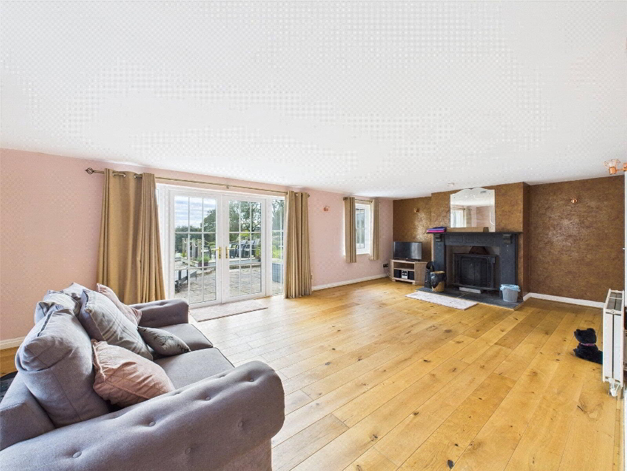 Living Room Alt