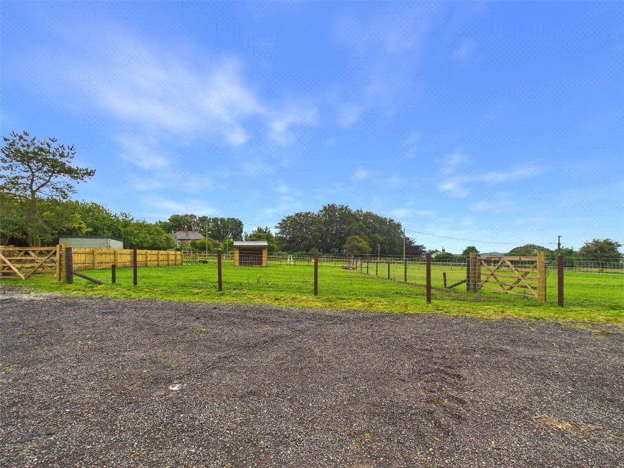 Field Shelter