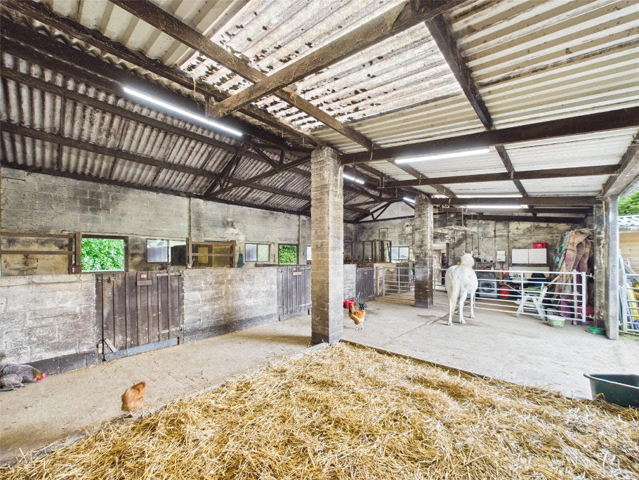 Barn