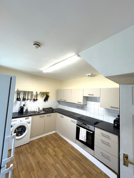 Photo 3 of 29 Malone Place, Off Lisburn Road, Belfast