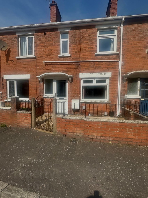 Photo 3 of 38 Florida Drive, Belfast