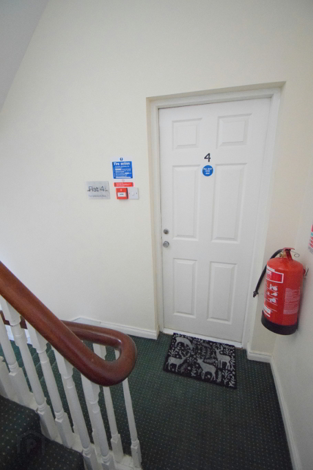 Photo 3 of Flat 4, 2 Templemore Avenue, Belfast
