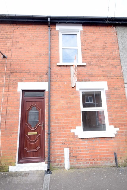 Photo 3 of 99 Avoniel Road, Belfast