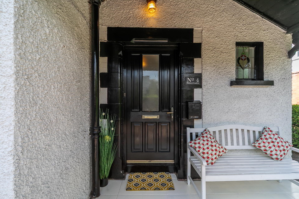 Photo 2 of 4 Balmoral Gardens, Malone, Belfast