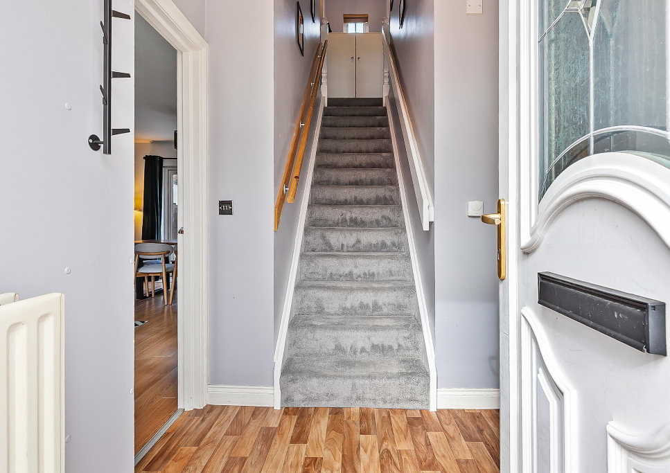 Photo 2 of 18 Arosa Parade, Belfast