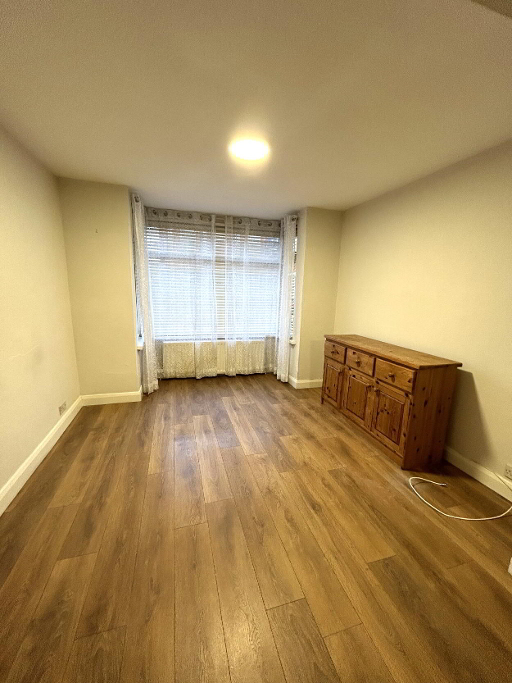 Photo 2 of 36 Woodcot Avenue, Bloomfield, Belfast