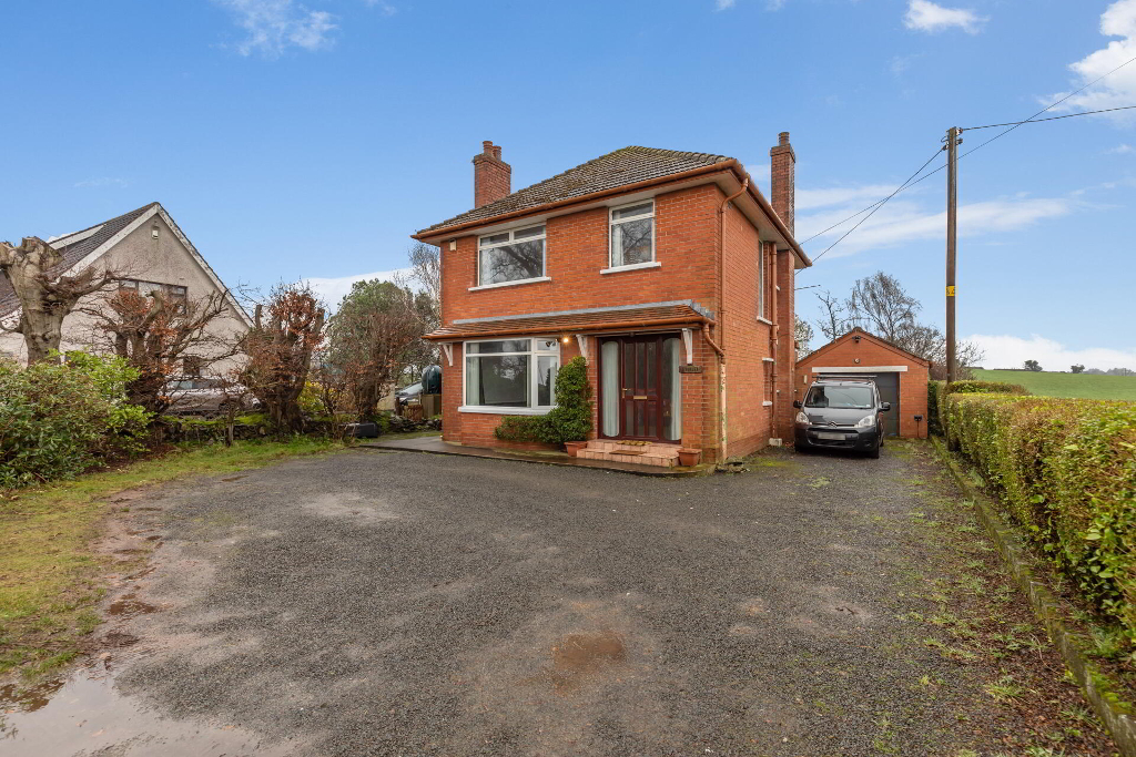 Photo 2 of 68 Ballyhanwood Road, Belfast