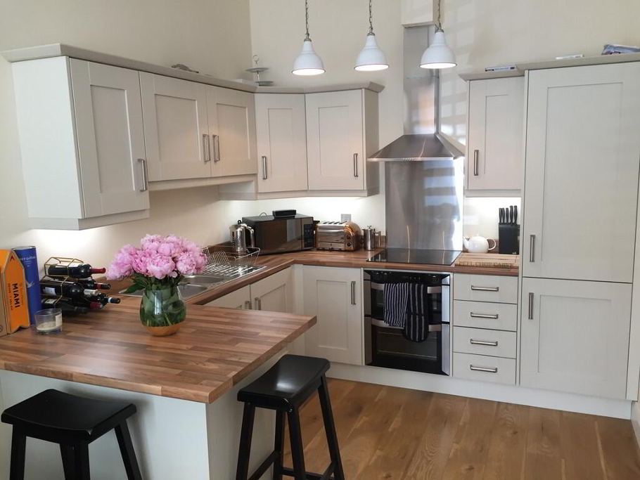 Photo 2 of Apt 1, 7 Wellington Park, Malone Road, Belfast