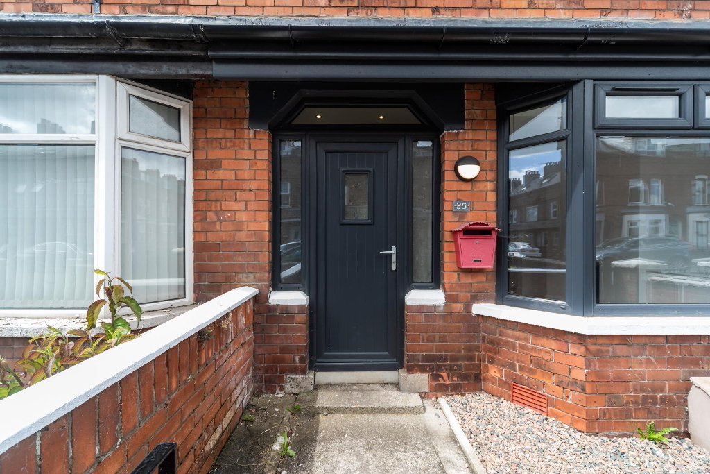 Photo 2 of 25 Ava Street, Ormeau Road, Belfast