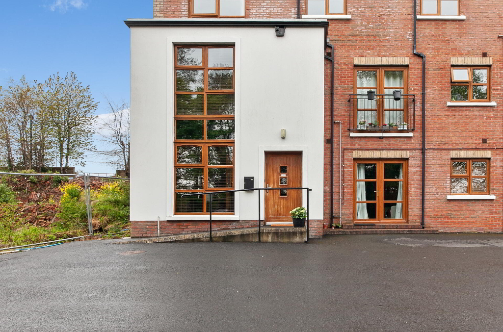 Photo 2 of Apt 17, 226 Malone Road, Belfast