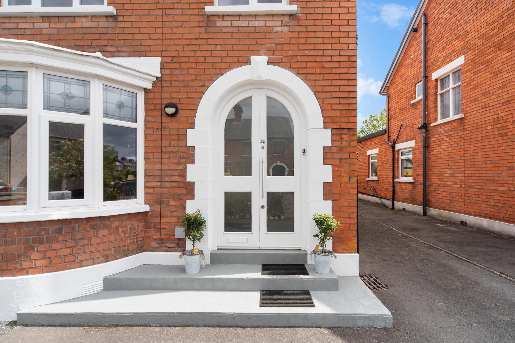 Photo 2 of 38 Locksley Park, Belfast