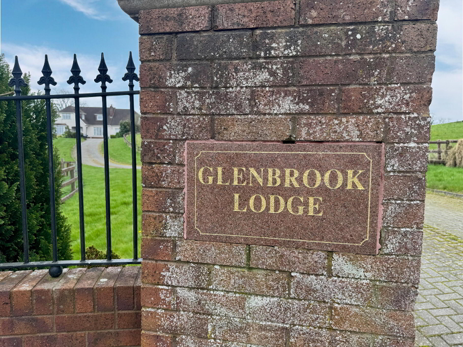 Photo 2 of 212 Mealough Road, Drumbo, Lisburn