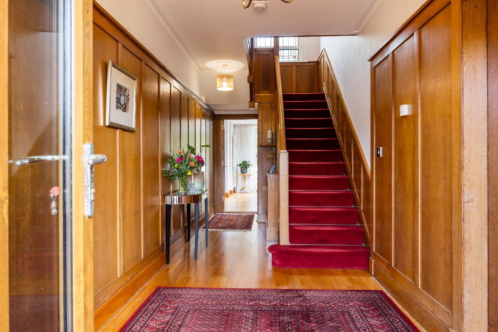 Photo 2 of 16 Cleaver Park, Belfast